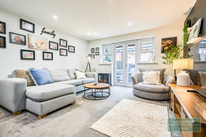 Photo 26- click for photo gallery